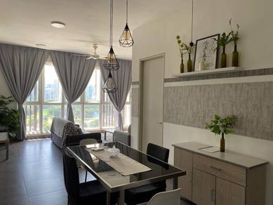 Service Residence For Sale in Sentrio Pandan