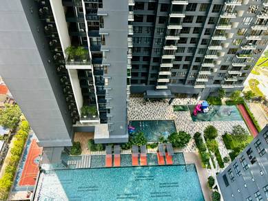 Condominium For Sale in Muze @ PICC