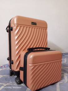 luggage 24 inch and 14 inch