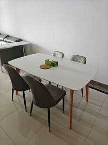 Dining table with four chairs 