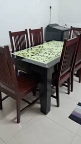 1 Dining table + 6 chair