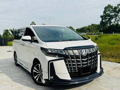 Toyota Alphard SC in Setia Tropika, JHR