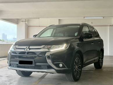 Mitsubishi Outlander 2.0 AWD in Ampang, SGR