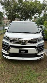 Toyota Vellfire ZG in Bandar Kinrara, SGR