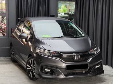 Honda Jazz V in Batu Caves, SGR