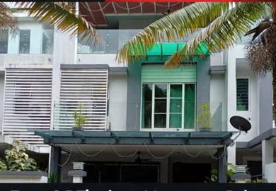 2.5-storey Terraced House For Sale in Putra Heights,SGR