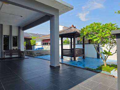 Semi-Detached House For Sale in Port Dickson,NSN