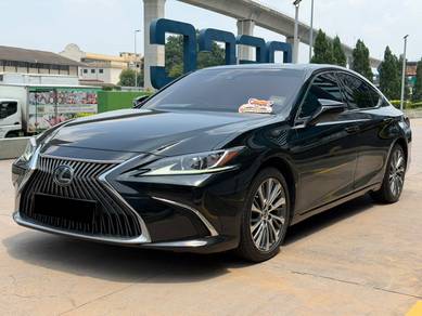 Lexus ES 250 PREMIUM in Bandar Puteri Puchong, SGR