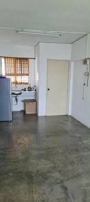Flat For Sale in Kompleks Pulau Mutiara