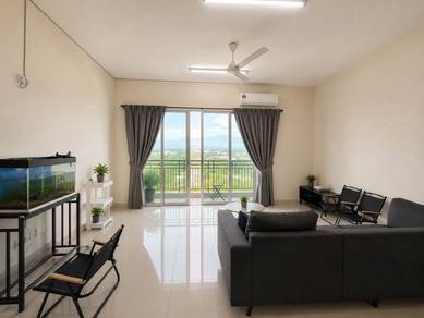 Condominium For Sale in Royale Infinity