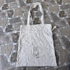 Miffy character drawstring tote bag