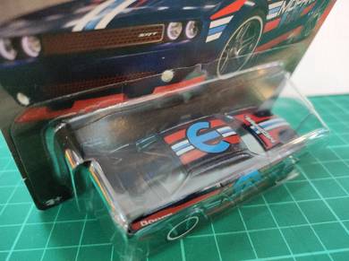 Hotwheels MOPAR Dodge Challenger Drift Car