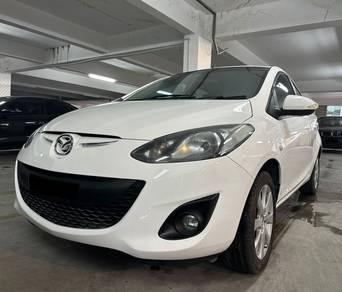 2012 Mazda 2 R