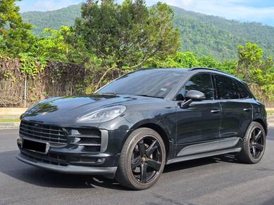 Porsche Macan in Georgetown, PNG