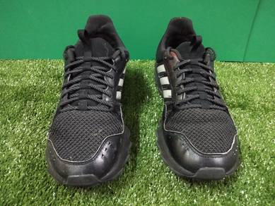 ITEM BUNDLE_Kasut Sukan Outdoor BLACK size 7.5uk