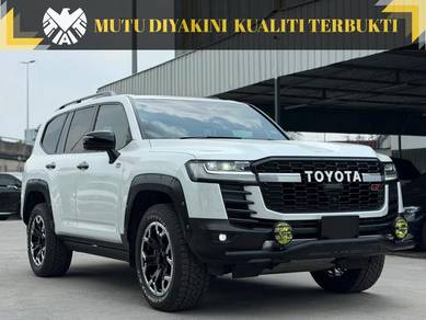 Toyota Land Cruiser GR SPORT in Puchong, SGR