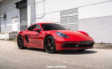 Porsche 718 CAYMAN S in Pandan Jaya, KUL