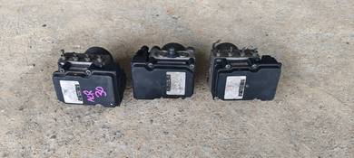 Toyota estima acr30 Bosch ABS pump