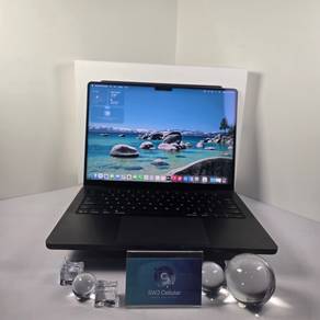 MacBook Pro | M5 10-Core CPU|16GB RAM | 1TB SSD SB