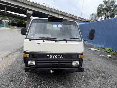 Toyota Dyna 1989 thuan petrol