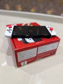 Nintendo Switch Japan Set + 2 Games