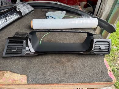 No 27-12-3 Honda Edix Aircond Vent Jpn