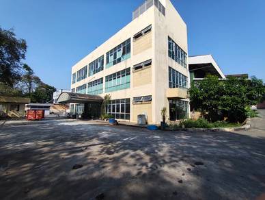 Warehouse / Factory For Sale in Bukit Beruntung,SGR