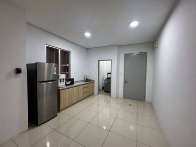 Service Residence For Rent in PV18 Residence