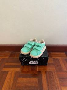 Adidas Grand Court X Disney Grogu Shoes