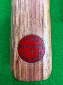 Ton Praram III Snooker Cues