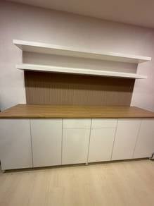 Kitchen cabinet