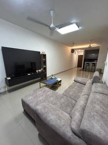 Apartment For Rent in Admiral Residences