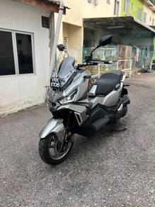 Sym Husky ADV 150