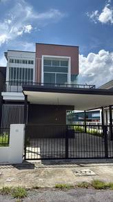 Semi-Detached House For Sale in Kuching,SWK