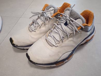 Sports Shoes Men UK 10
