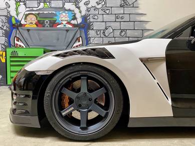 Nissan GTR R35 Nismo Fender Carbon Bodykit