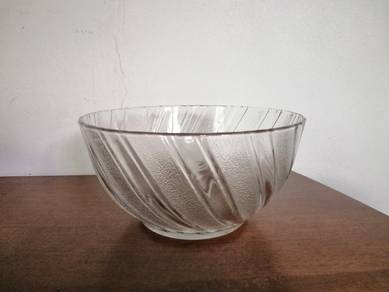 Big Glass Bowl 1