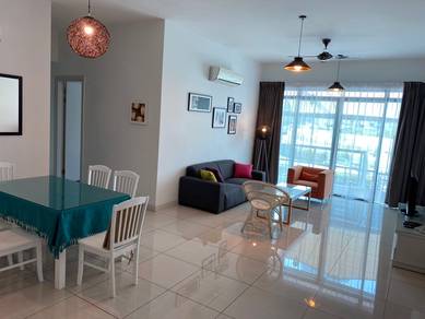 Condominium For Sale in The Light Collection II