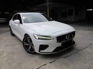 2020 Volvo S60 T8 R-DESIGN