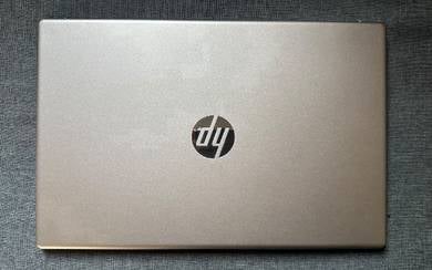 HP Laptop 15-fc0xxx (like new)
