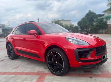 Porsche Macan S S in KLCC, KUL