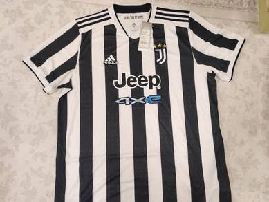 Original Adidas Juventus Home 2021 Jersey
Size XL 