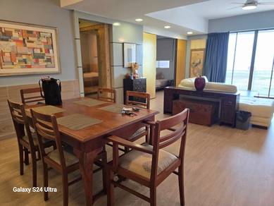 Condominium For Rent in Casa Lago