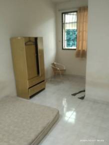 Room in Bukit Minyak, PNG