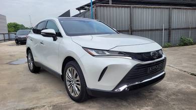Toyota Harrier LUXURY in Sungai Besi, KUL