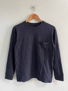 UNIQLO Longsleeve black shirt- M