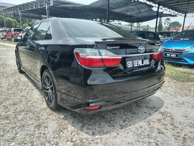 Toyota Camry HYBRID in Kota Damansara, SGR