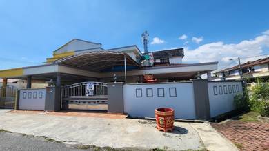 Semi-Detached House For Sale in Klang,SGR