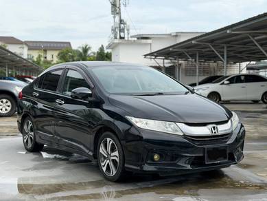 Honda City V in Seri Kembangan, SGR