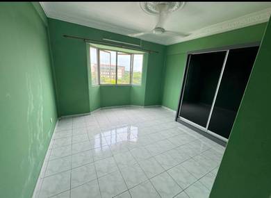 Apartment For Rent in Pangsapuri Subang Suria